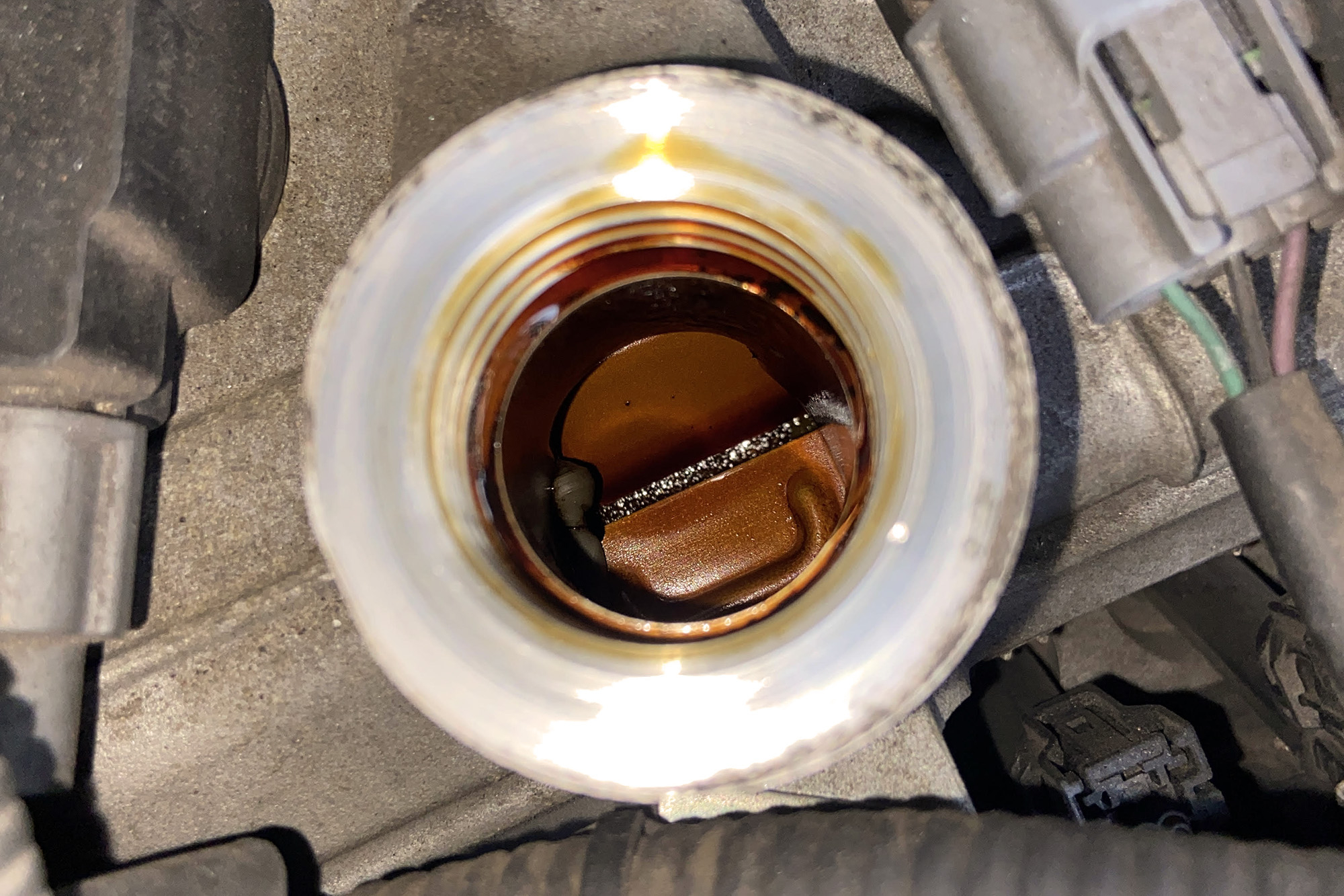 Preventing Oil Crust Build-Up In Engines