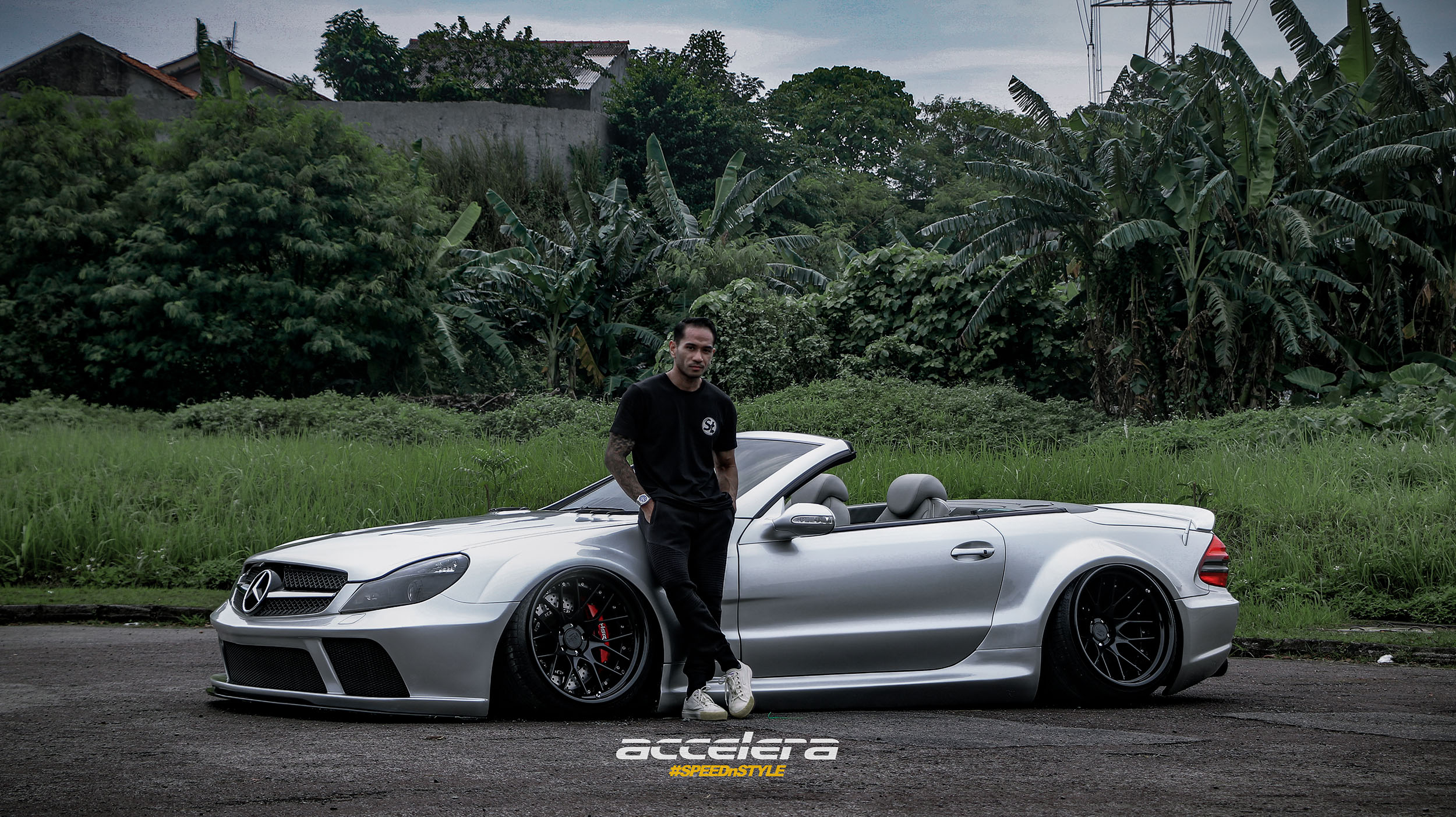 Super Concave On Mercedes-Benz SL500, Accelera Tyre Is The Way To Go